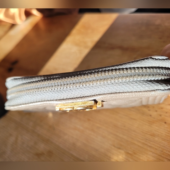 Chanel Caviar Quilted Boy Wallet - Picture 3 of 4